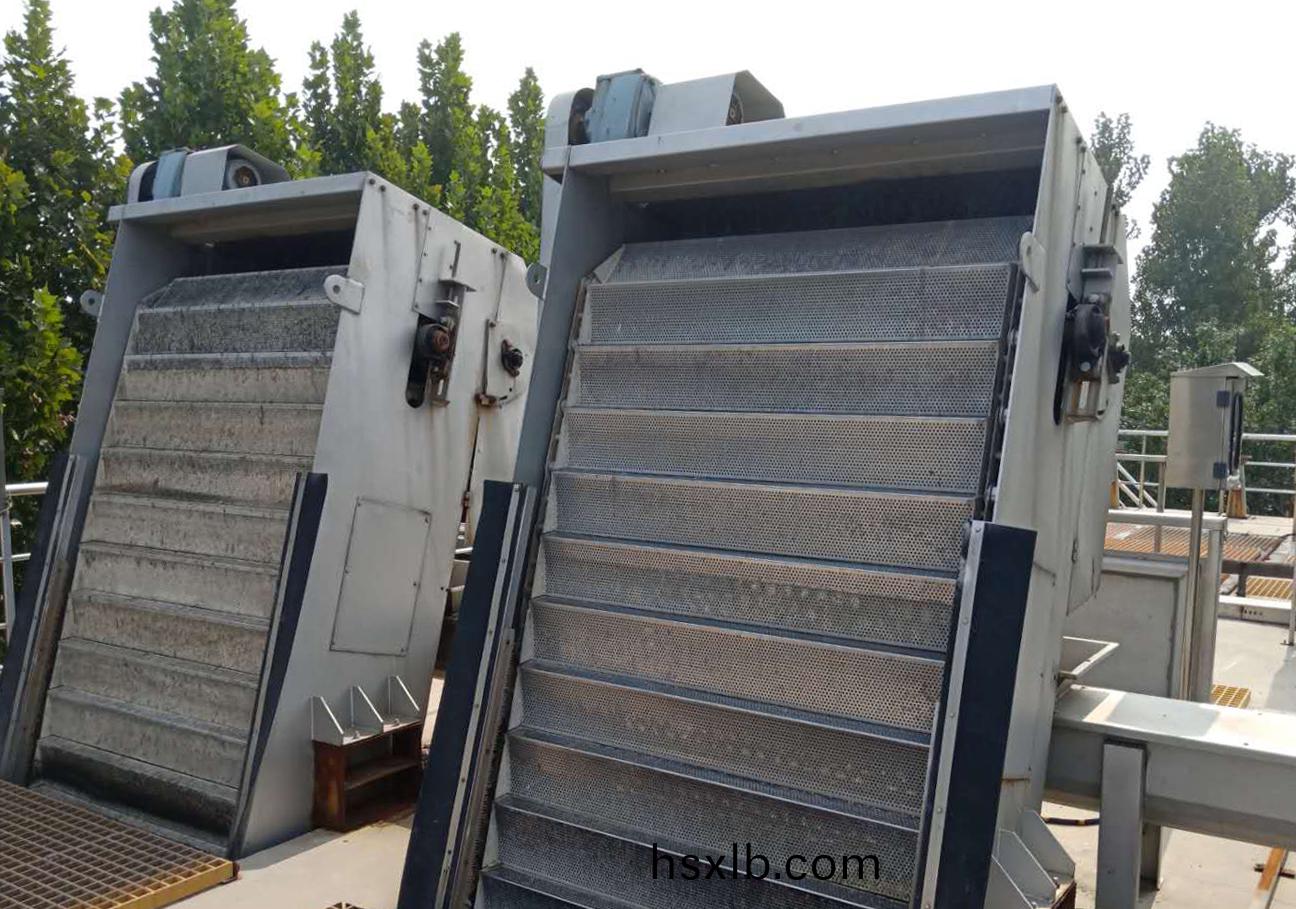 網(wang)闆堦梯式格柵除汚機(ji)