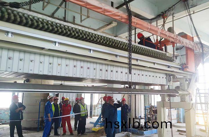 吉林石化公司闆框隔膜壓濾機(ji)成套設備安裝完成